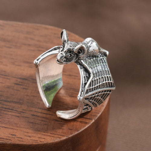 Bat Ladder Adjustable Ring