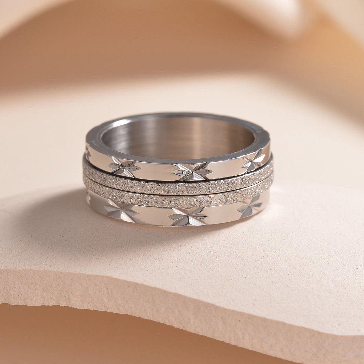 Sparkle Star Band Ring